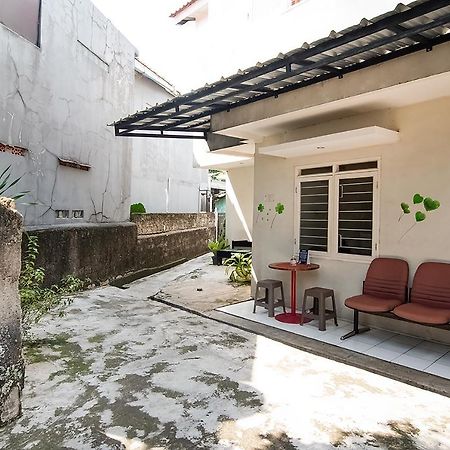 Kost Carmelia Syariah Baranangsiang Bogor Hotell Eksteriør bilde