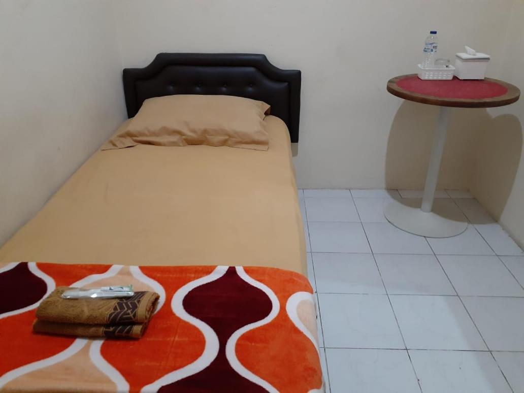 Kost Carmelia Syariah Baranangsiang Bogor Hotell Eksteriør bilde