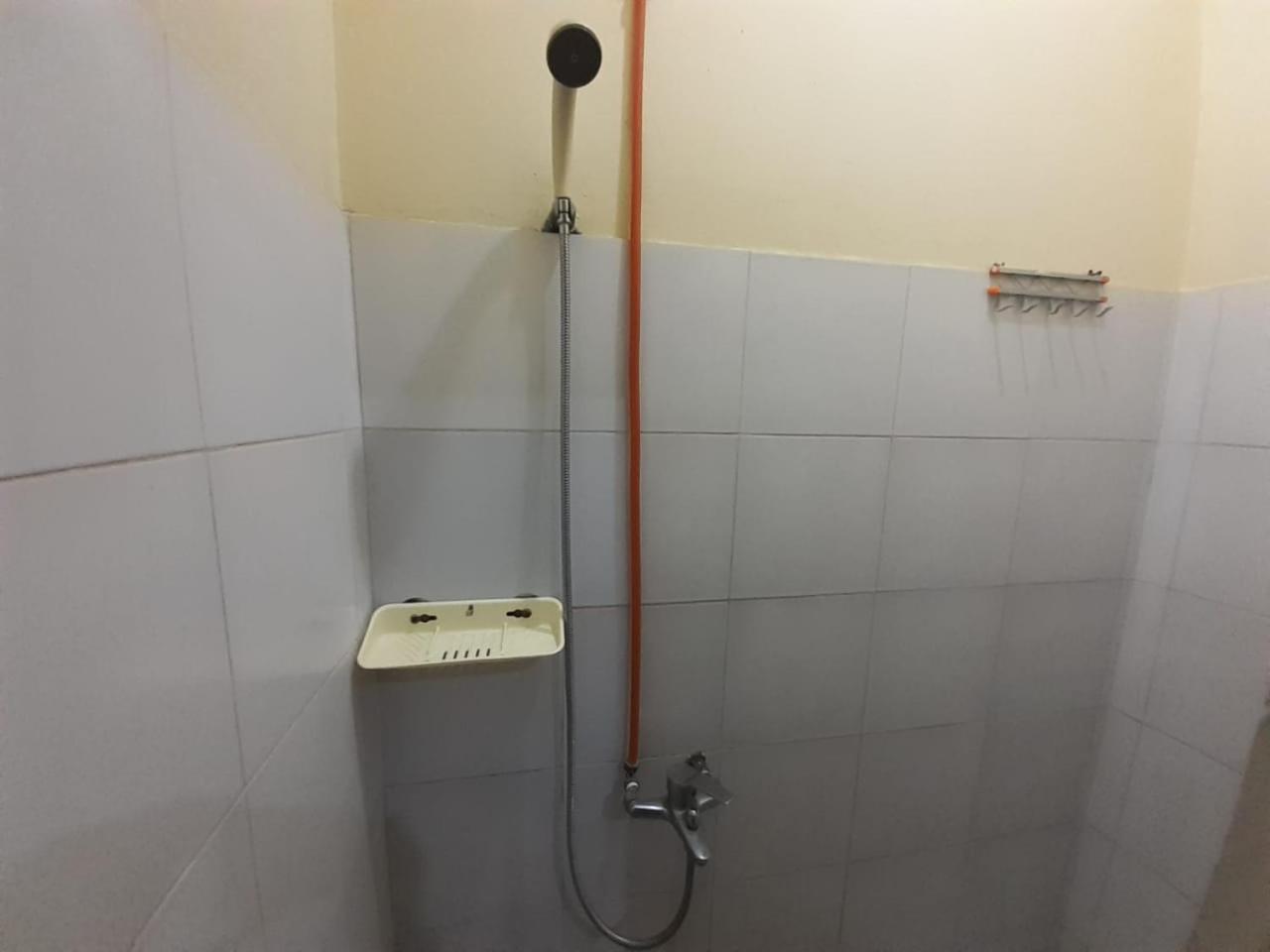 Kost Carmelia Syariah Baranangsiang Bogor Hotell Rom bilde