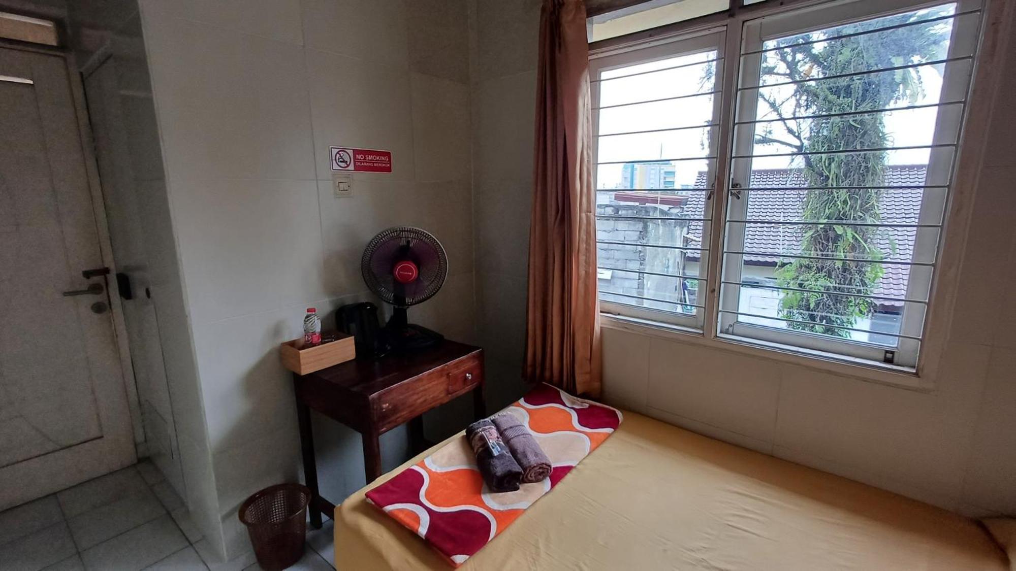 Kost Carmelia Syariah Baranangsiang Bogor Hotell Eksteriør bilde