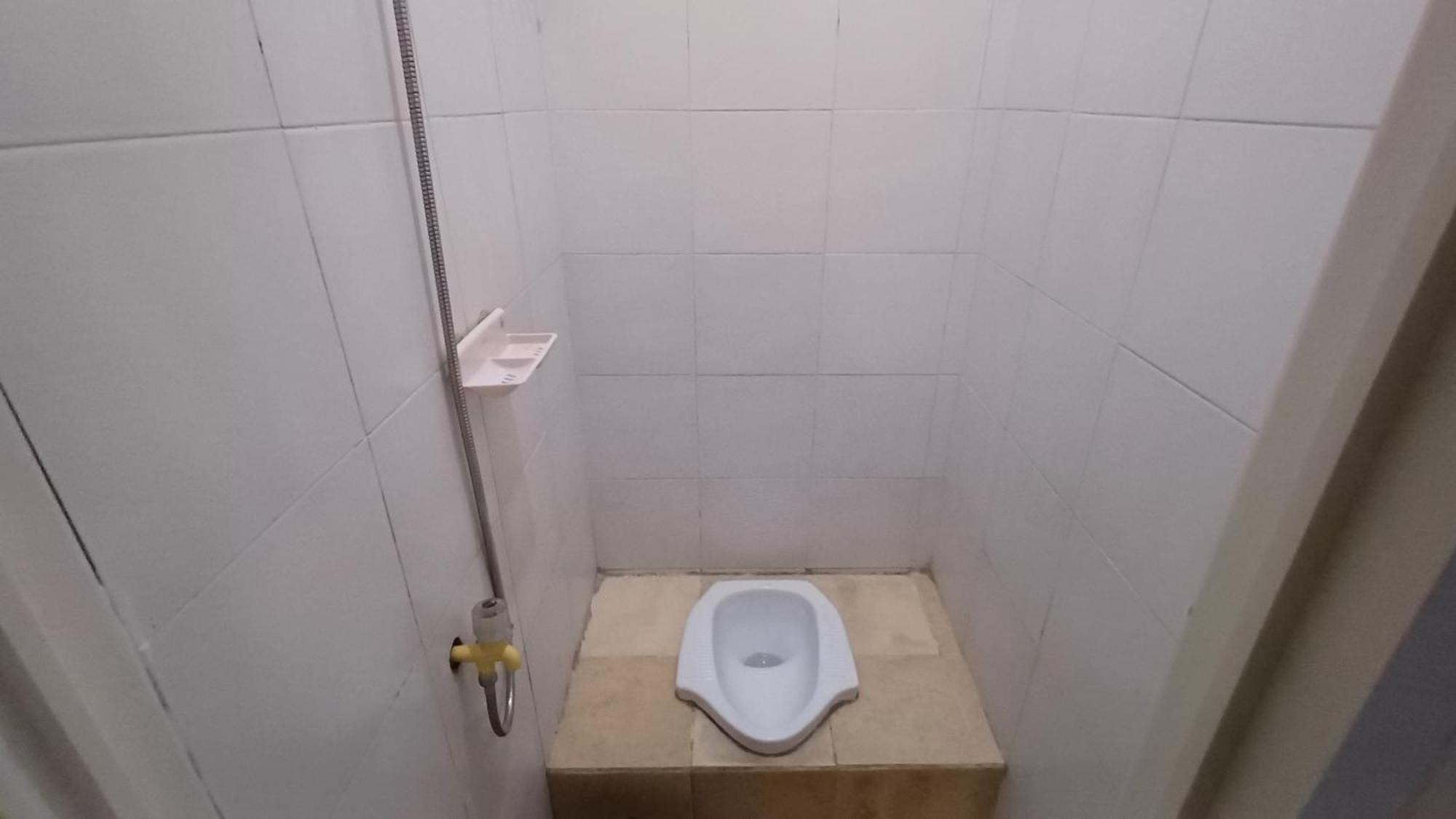Kost Carmelia Syariah Baranangsiang Bogor Hotell Eksteriør bilde